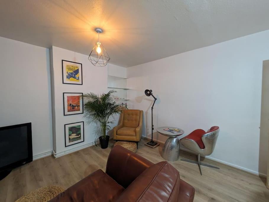 Appartamento Quaint Near Tower-london Bridge And Big Ben Londra